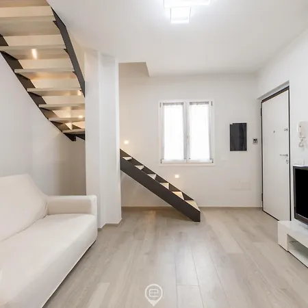 Апартаменты White Magnolia *