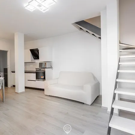 Апартаменты White Magnolia